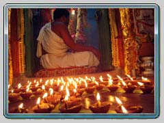 Sandhi Puja lamps at Baghbazar Haldarbari